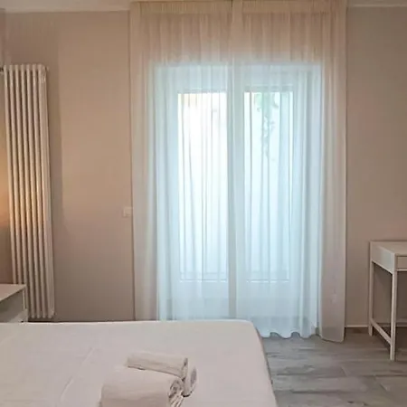 דירה House *